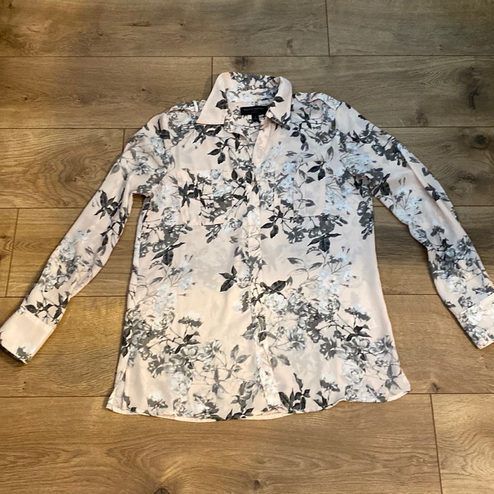 Banana Republic button down dress shirt